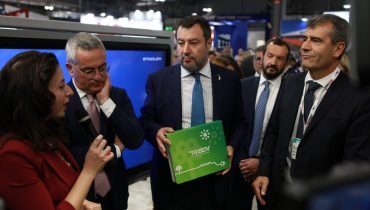 03_10_23_milano presentazione treno batteria salvini colamussi mezza almiento7